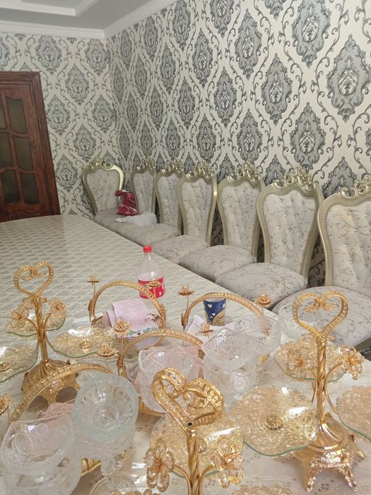 16 уринли мехмонхона мебели.