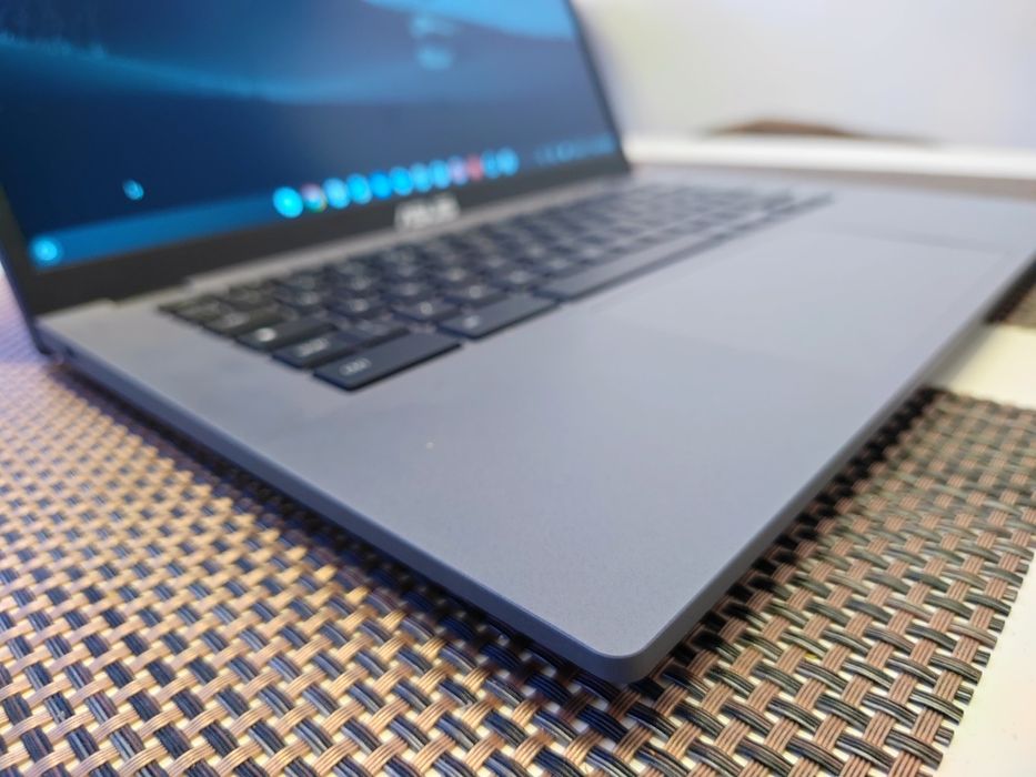 ASUS Chromebook Plus CX34