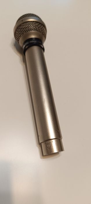 Винтидж микрофон  AKG D24