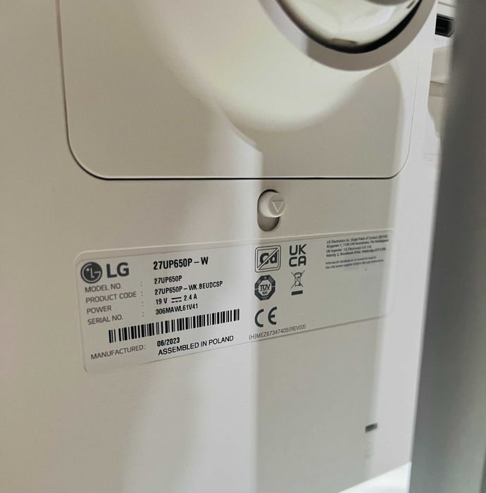 Monitor LG 27UP650P-W 27" 4K IPS HDR10 | Stare impecabilă