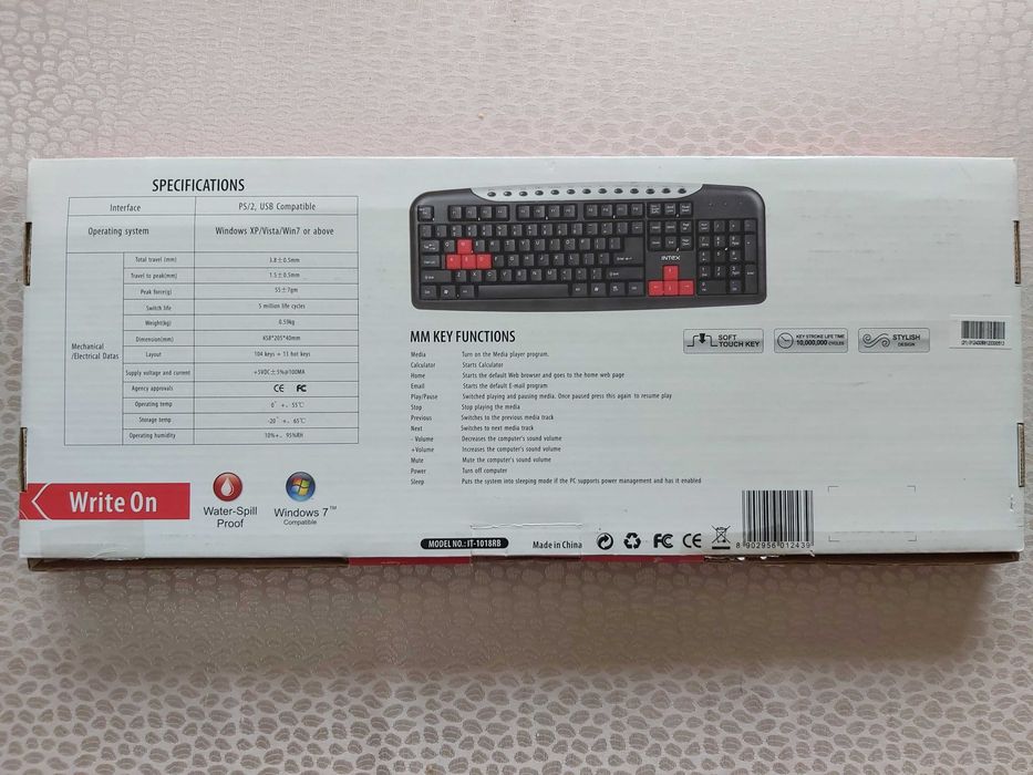 Tastaturi cu fir si mouse