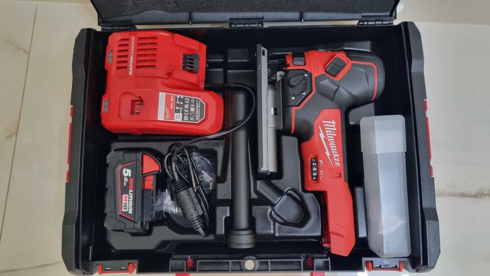 Pendular Milwaukee M18
