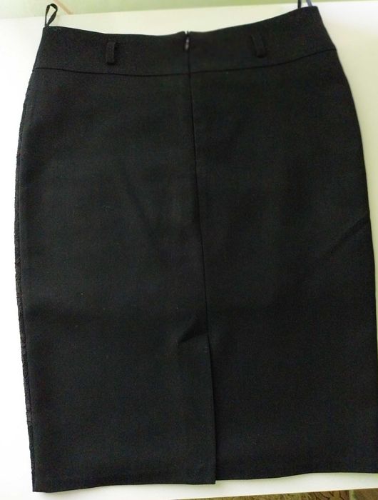 Дамска къса кожена пола