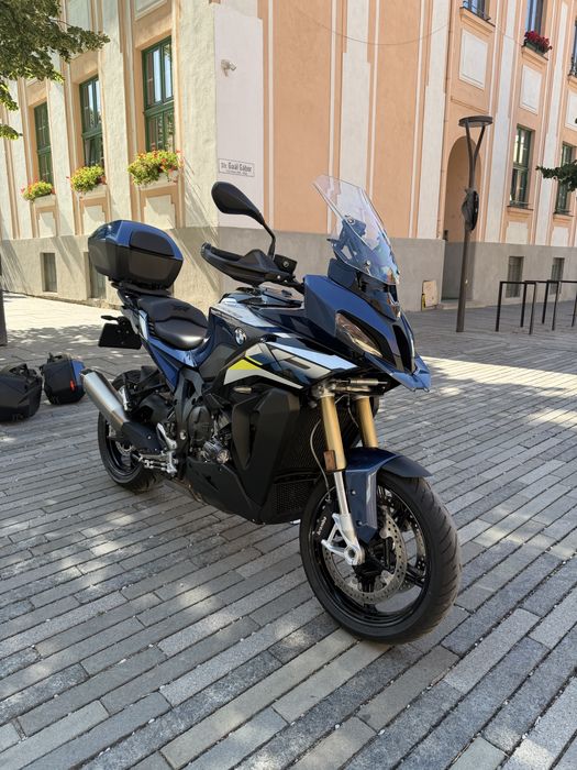 Motocicleta BMW S1000XR