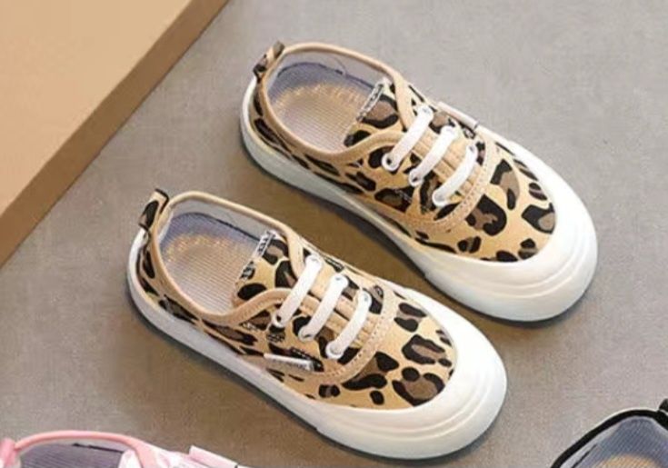 Кеды для девочки