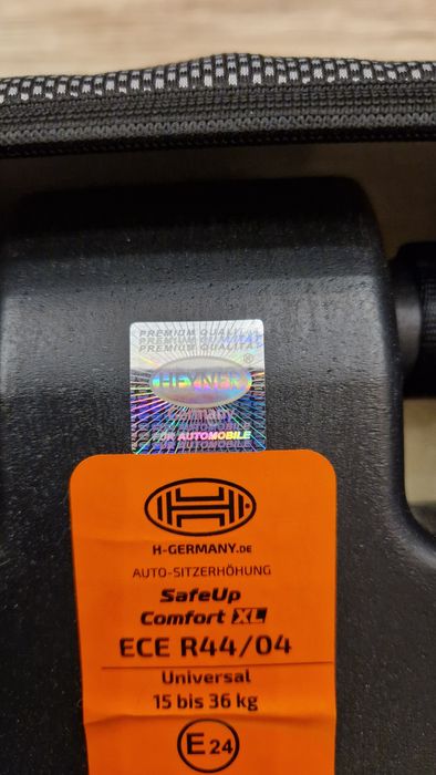 Автокресло Бустер HEYNER