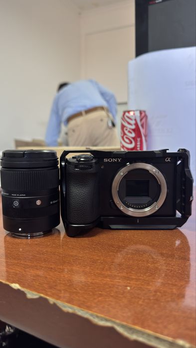 sony 6700 sigma 18-50мм