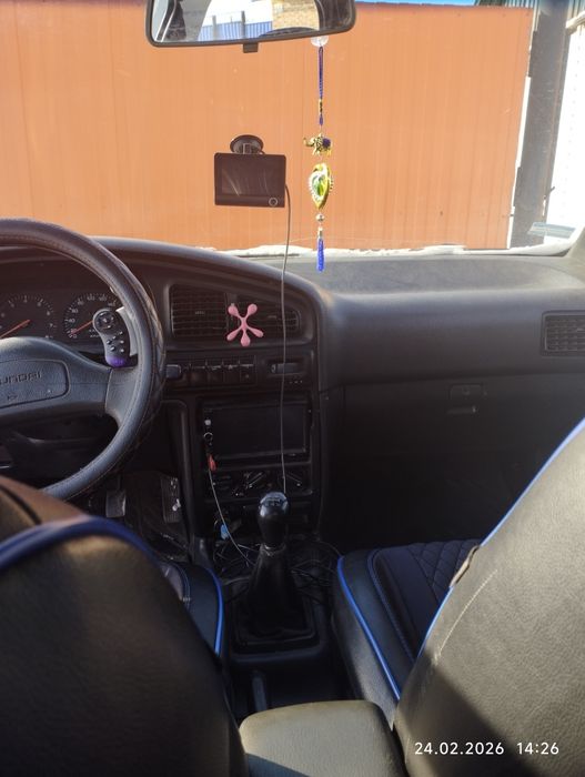 Продам машину хюндай лантра!!