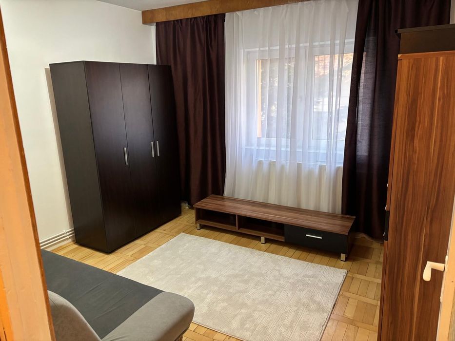 Inchiriez apartament 2 camere in Complexul Studentesc