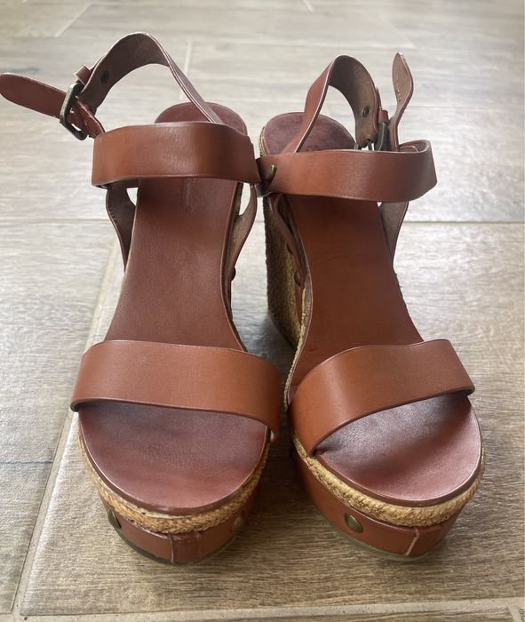 Сандали на платформа - 36 номер