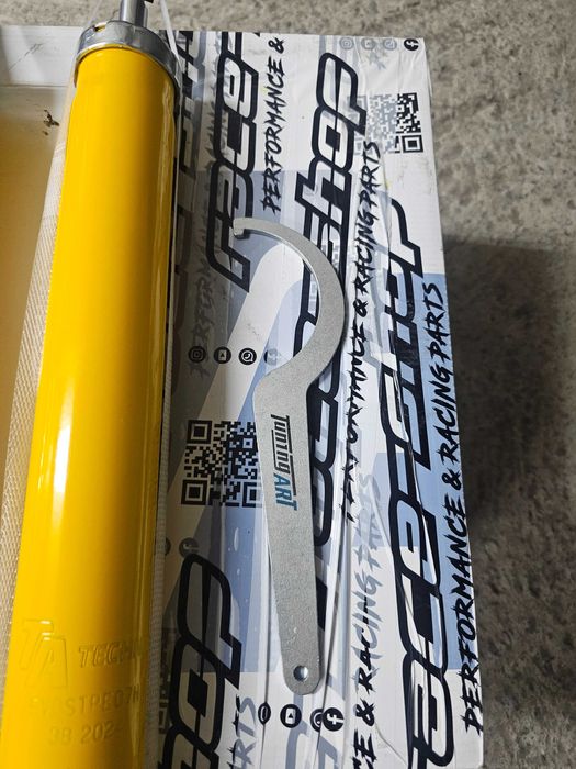 Спортно регулируемо окачване TA-Technix