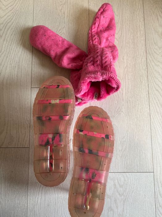Нови ботуши UGG оригинални 37