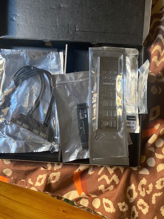 Материнская плата EVGA X299 DARK Торг в пределах разумного!