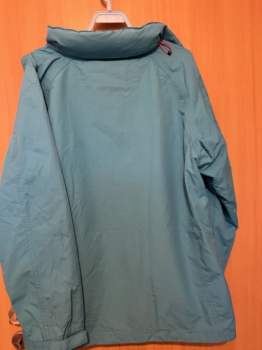 Туристическо яке,Nico