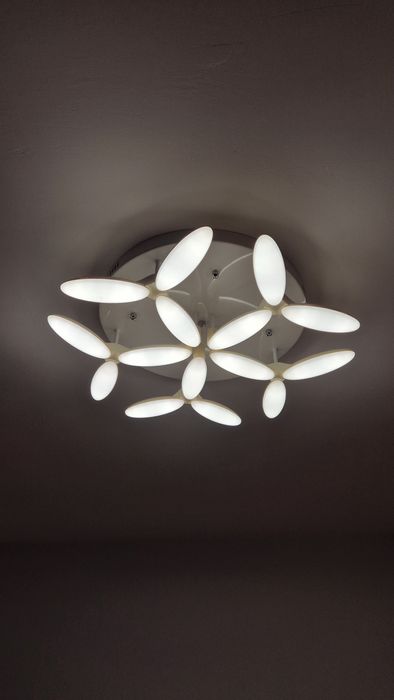 Лед Лампа 32W Lightex