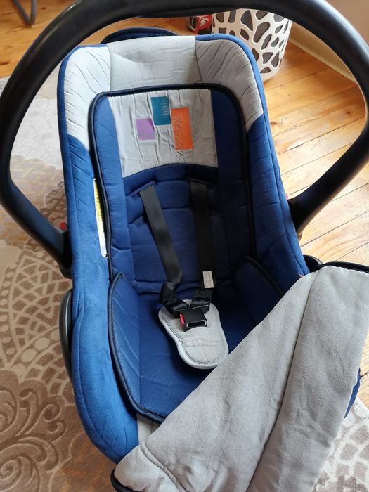 Бебешко столче /кошница за кола lorelli от до 20кг