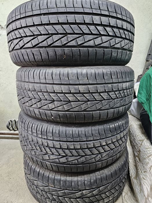Гуми  255/45/20 Goodyear
