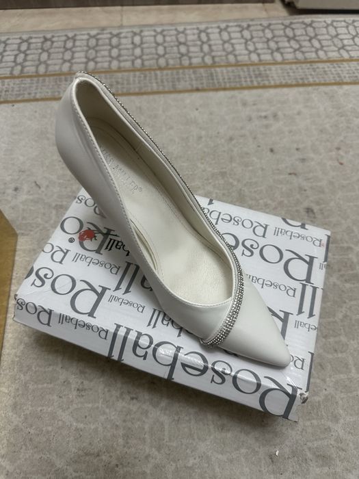 Туфли каблуки обувь