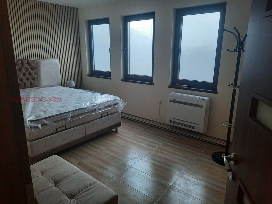 Двустаен, гр. Велико Търново, до Царевец