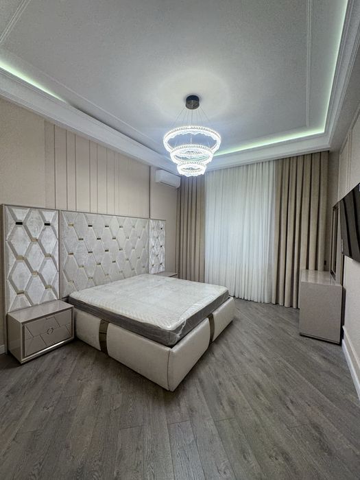 Новый Шикарный Hl-Tech дом.