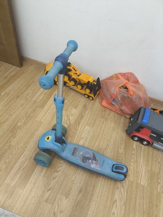 Самокат детский от 3х лет