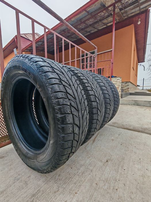 Anvelope iarnă 225/60/R17, DOT 2022
