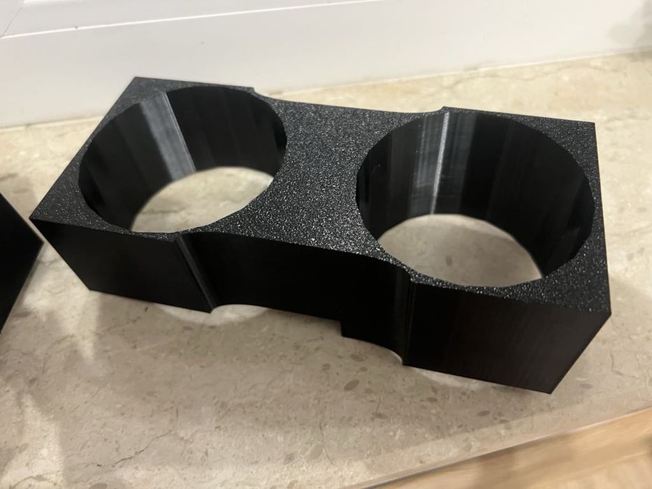 Поставка за чаши за VW Golf 5 и 6