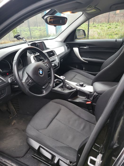 BMW 118i 2018, 52000KM - 12.000 EUR