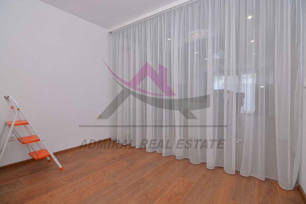 Дава се под наем Тристаен апартамент в Варна, Бриз - 85 кв.м за 550 € - Снимка #3