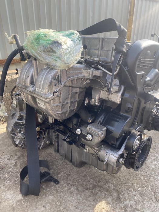 Двигатель  OPEL Z18XE