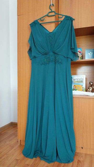 Vând rochie de seară