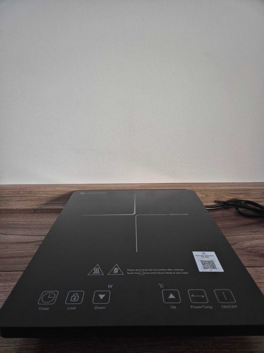 [REDUCERE-50%][GARANTIE 1 AN] Plita cu inductie portabila AMZCHEF 2000W Control tactil Sticla Open Box