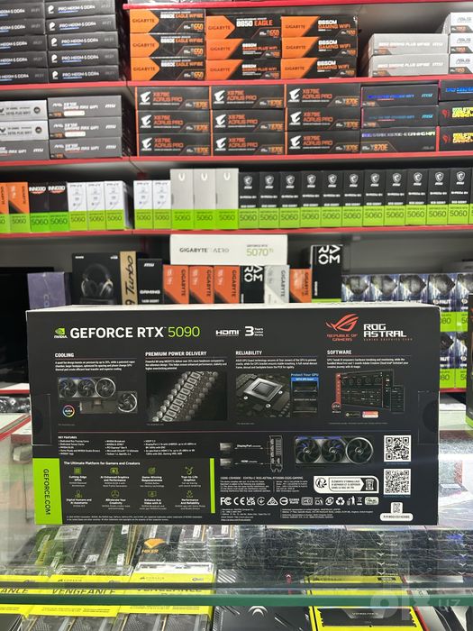 Asus Rog Astral Rtx 5090 32Gb