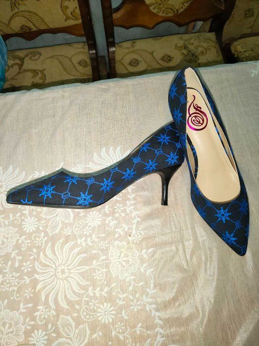 Женская обувь, туфли