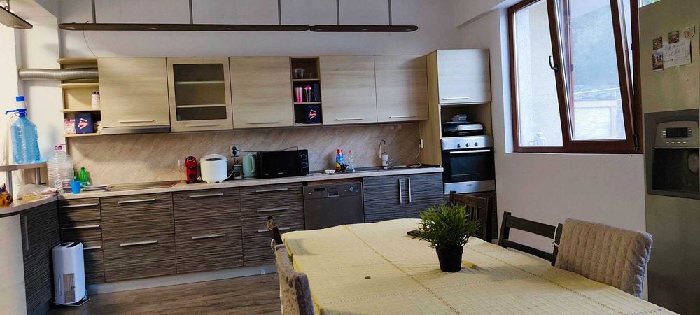 Дава се под наем Двустаен апартамент в Варна, м-т Траката - 53 кв.м за 400 € - Снимка #2