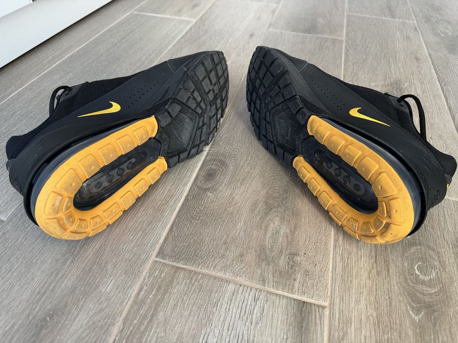 Nike Air Max AP, marimea 44, stare foarte buna