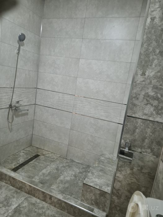 Продам квартира янги дархон янги хаетский р-н 1этаж 3хком 64кв.м