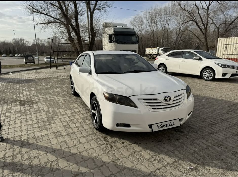 Toyota camry 40