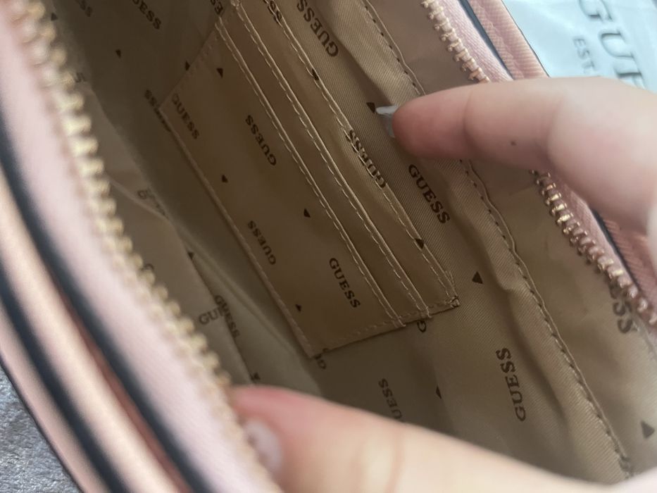Geanta Guess noua