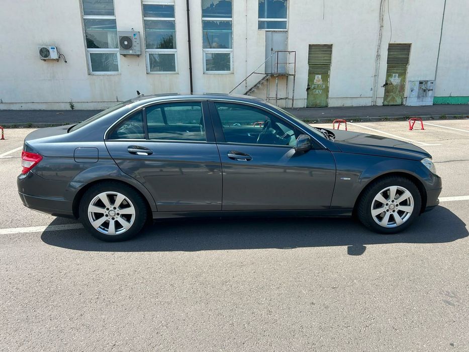 MERCEDES-BENZ C-Class 2009 — imagine 2