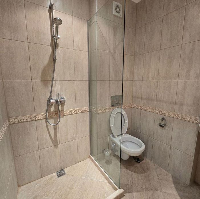 Дава се под наем Двустаен апартамент в Варна, Аспарухово - 75 кв.м за 598.23 € - Снимка #6