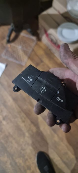 Продам всё на Мерседес  W 211