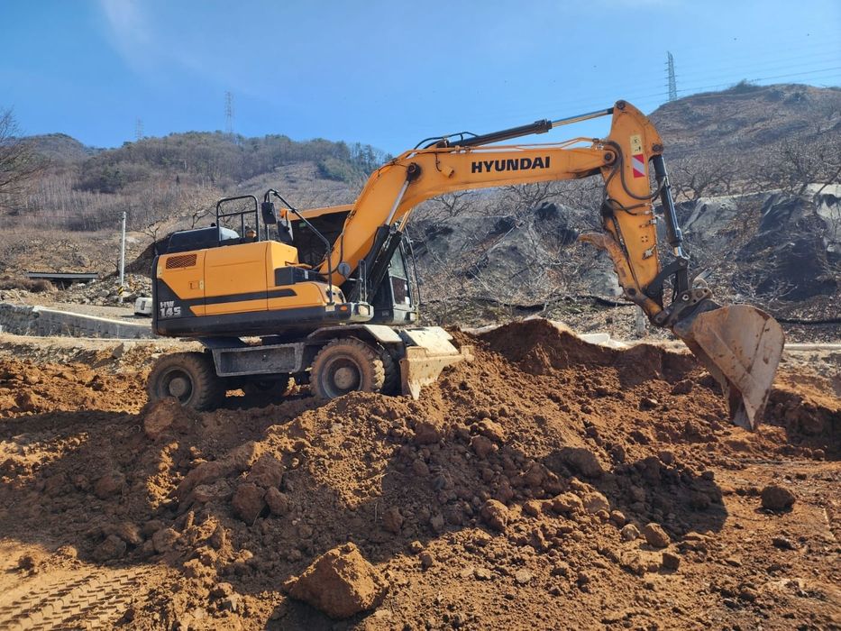 Топырақ глина грунт земля