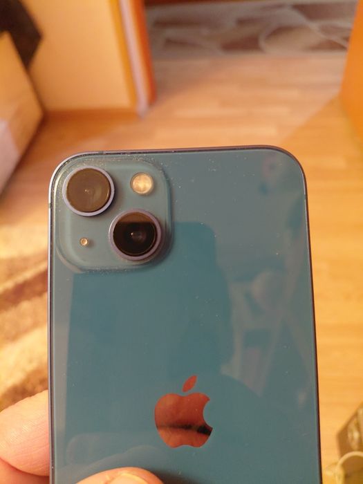 Айфон 13 256гб 72% аккум