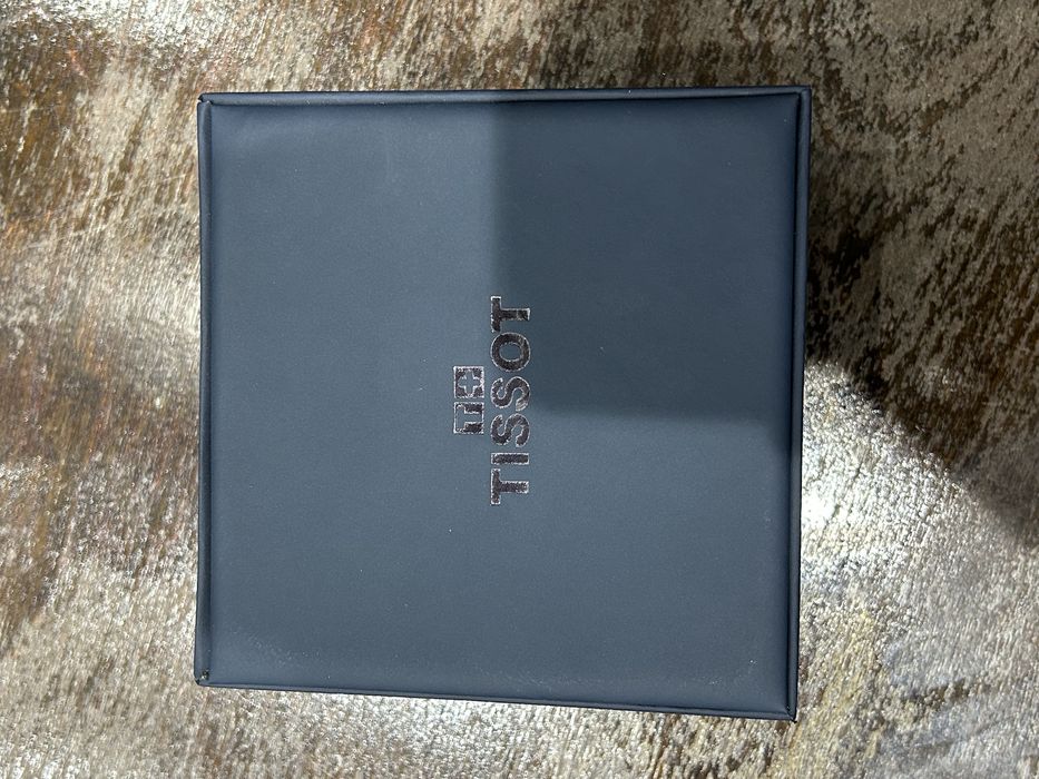 Часы TISSOT, механические