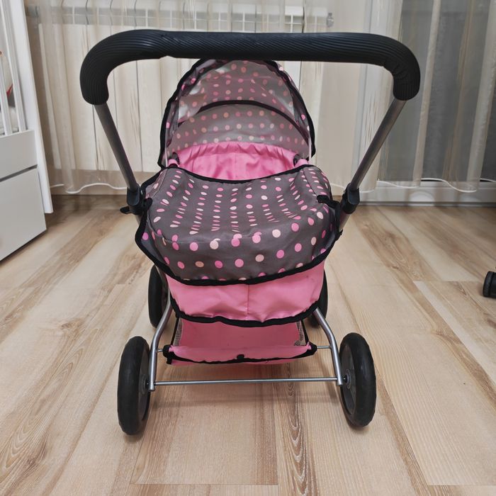 Количка за кукла