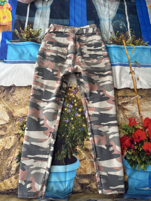 Pantaloni jeansi firme modele noi