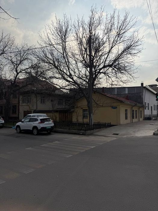 Продаётся участок земли под любой бизнес 1-линия 3,4-соток казичилар м