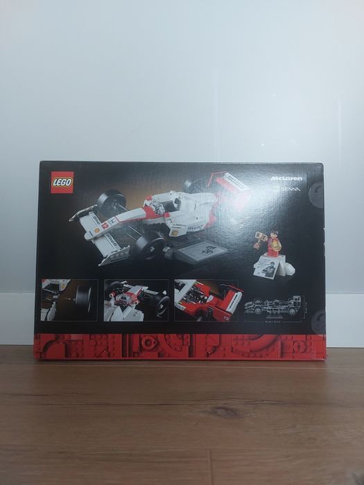 LEGO - McLaren MP4/4 и Айртон Сена