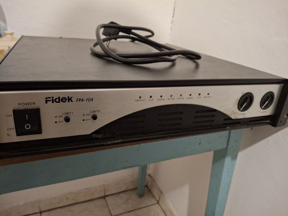 Vând amplificator fidek fpa 10A